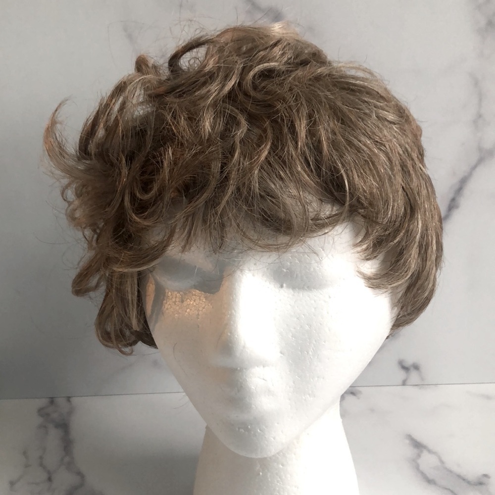 Estetica Designs Wig Petite Kate Ash Brown With Platinum Blonde Blend - Picture 3 of 16